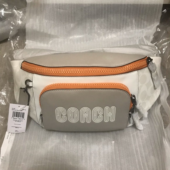Track Belt Bag In Colorblock Signature Canvas With Coach - Picture 1 of 6